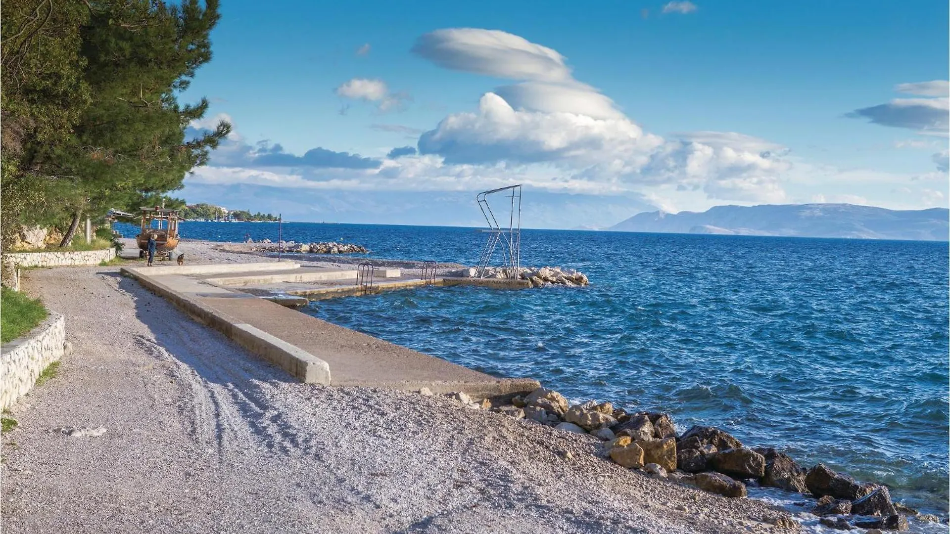 Lovely Apartment In Crikvenica With Wifi